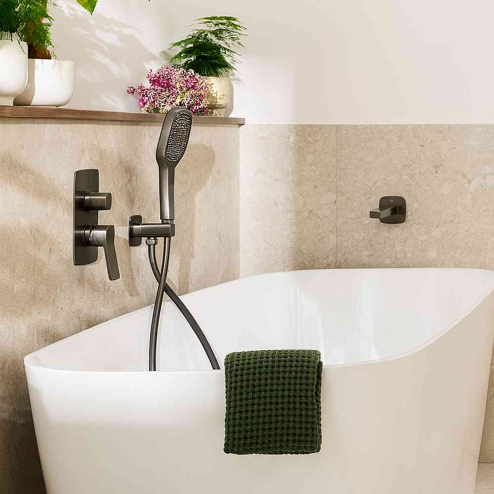Malaga Bath Concealed Outlet - Image 9