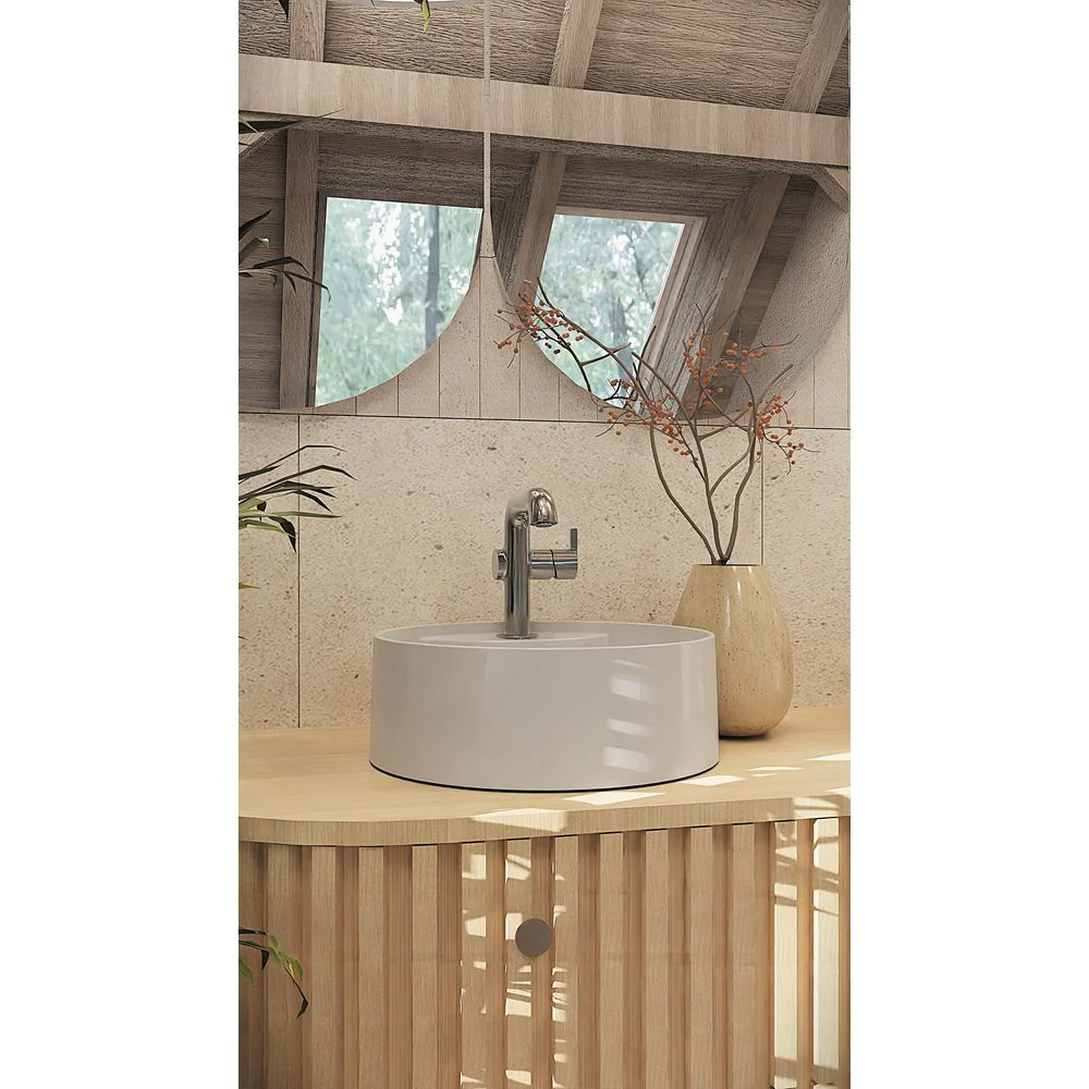 Silia Washbasin tap, with rectangular spout - Image 7